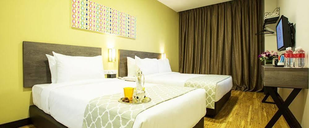 Humaira Hotel Tanah Merah  Exterior foto